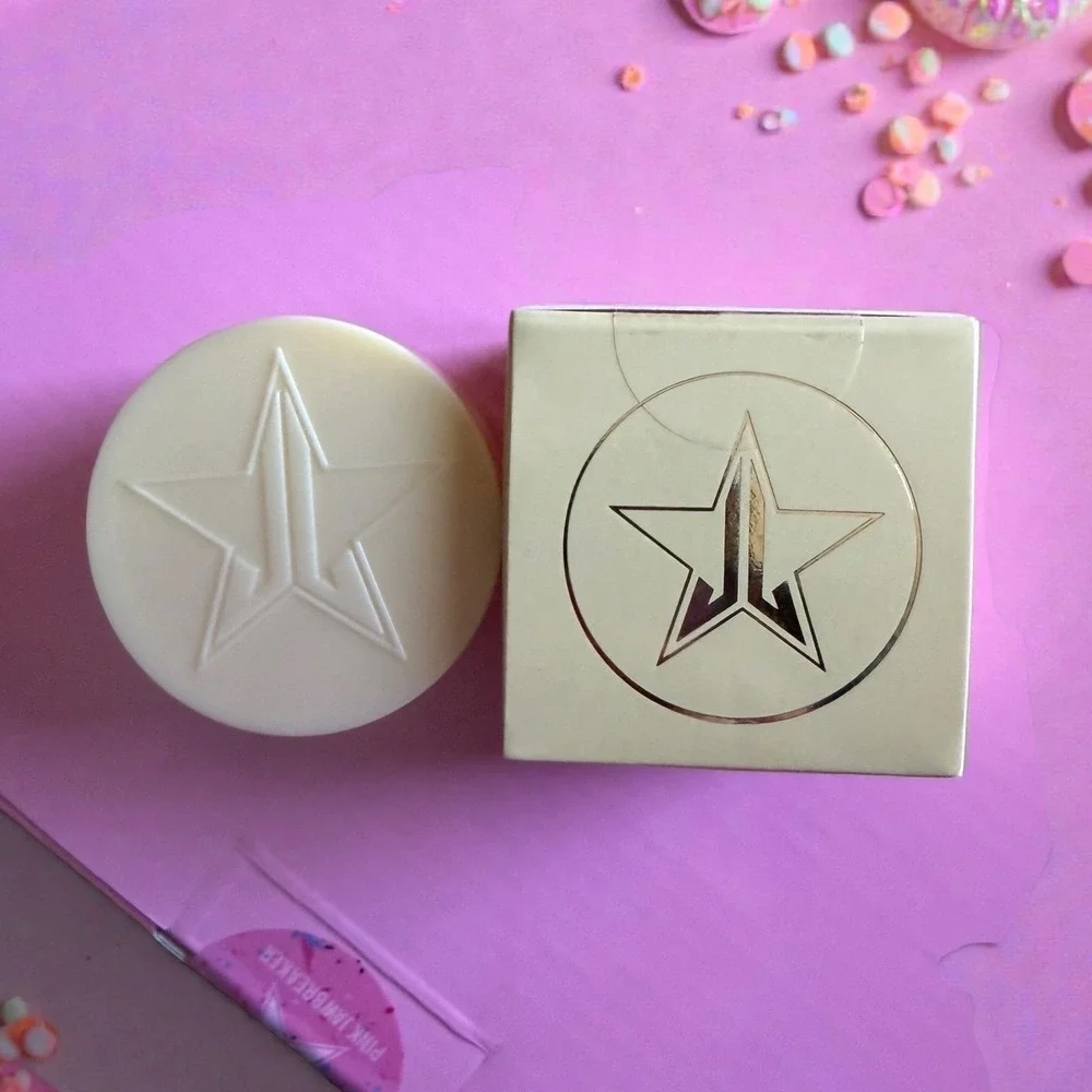 Jeffree Star Skincare - 